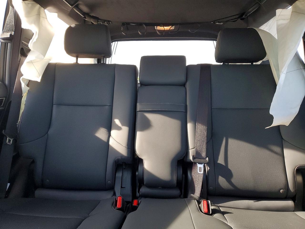 2023 LEXUS GX 460