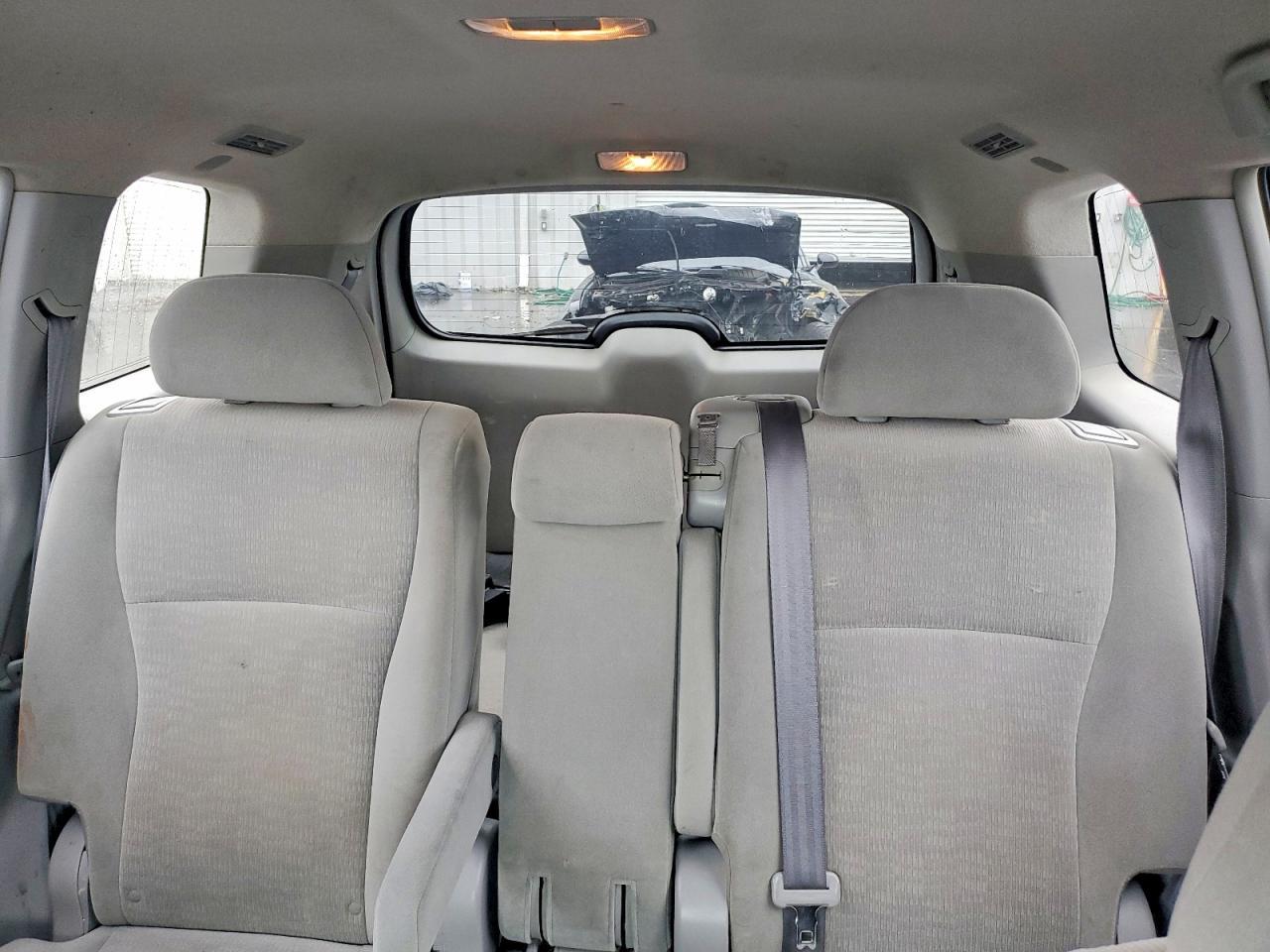 2011 TOYOTA HIGHLANDER