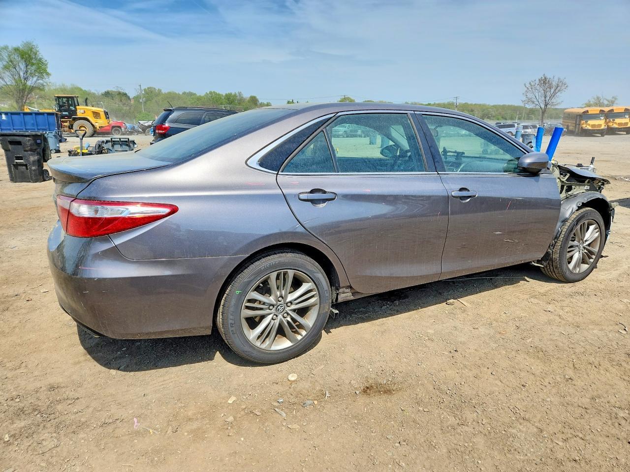 2017 TOYOTA CAMRY