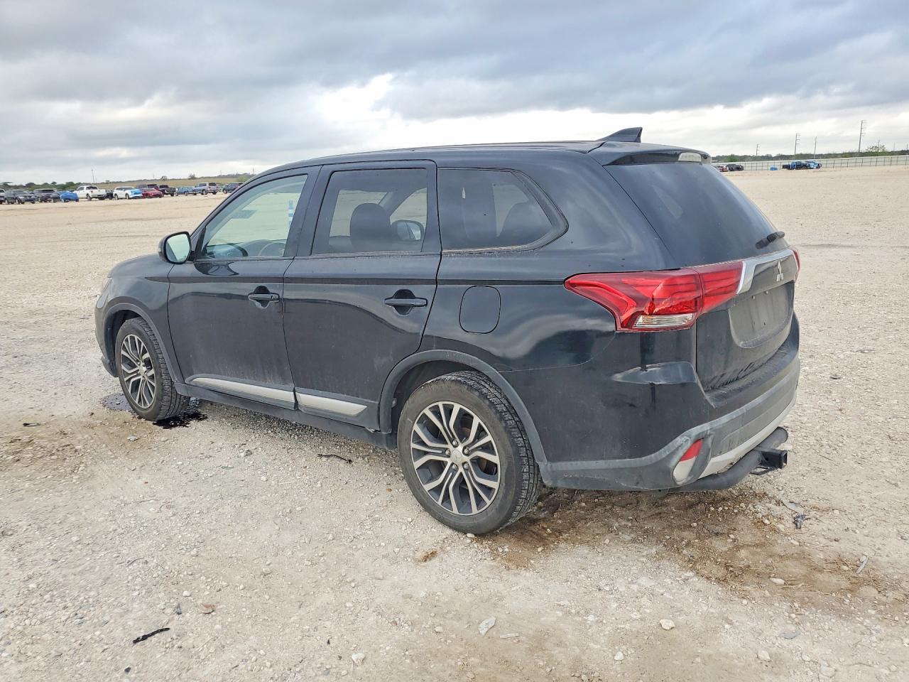 2018 MITSUBISHI outlander