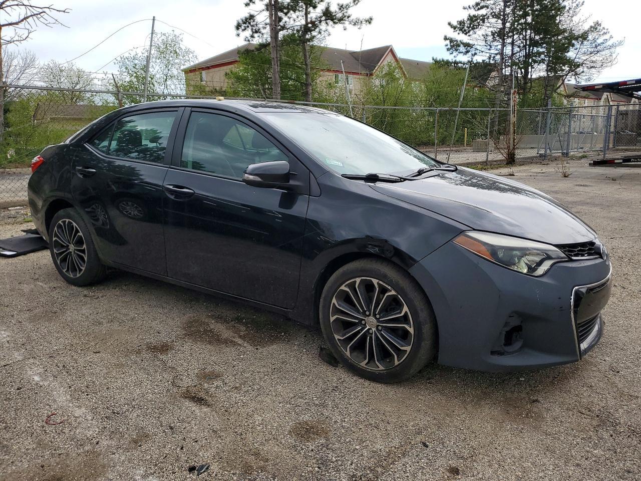 2015 TOYOTA COROLLA
