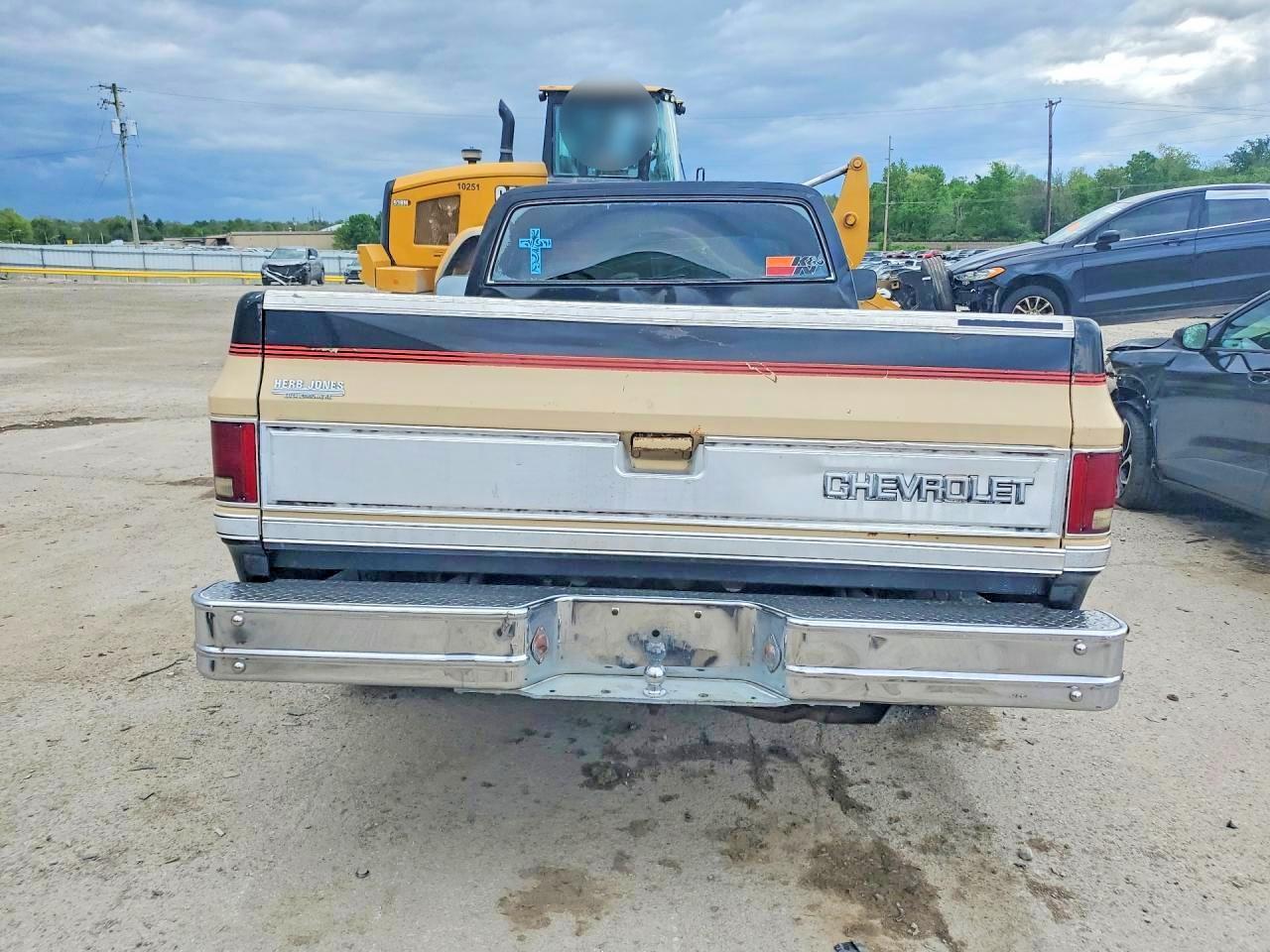 1984 CHEVROLET C10