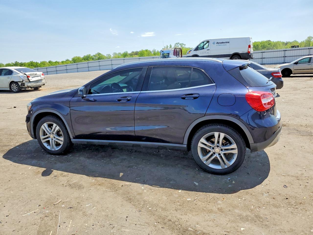 2017 MERCEDES-BENZ GLA-Class