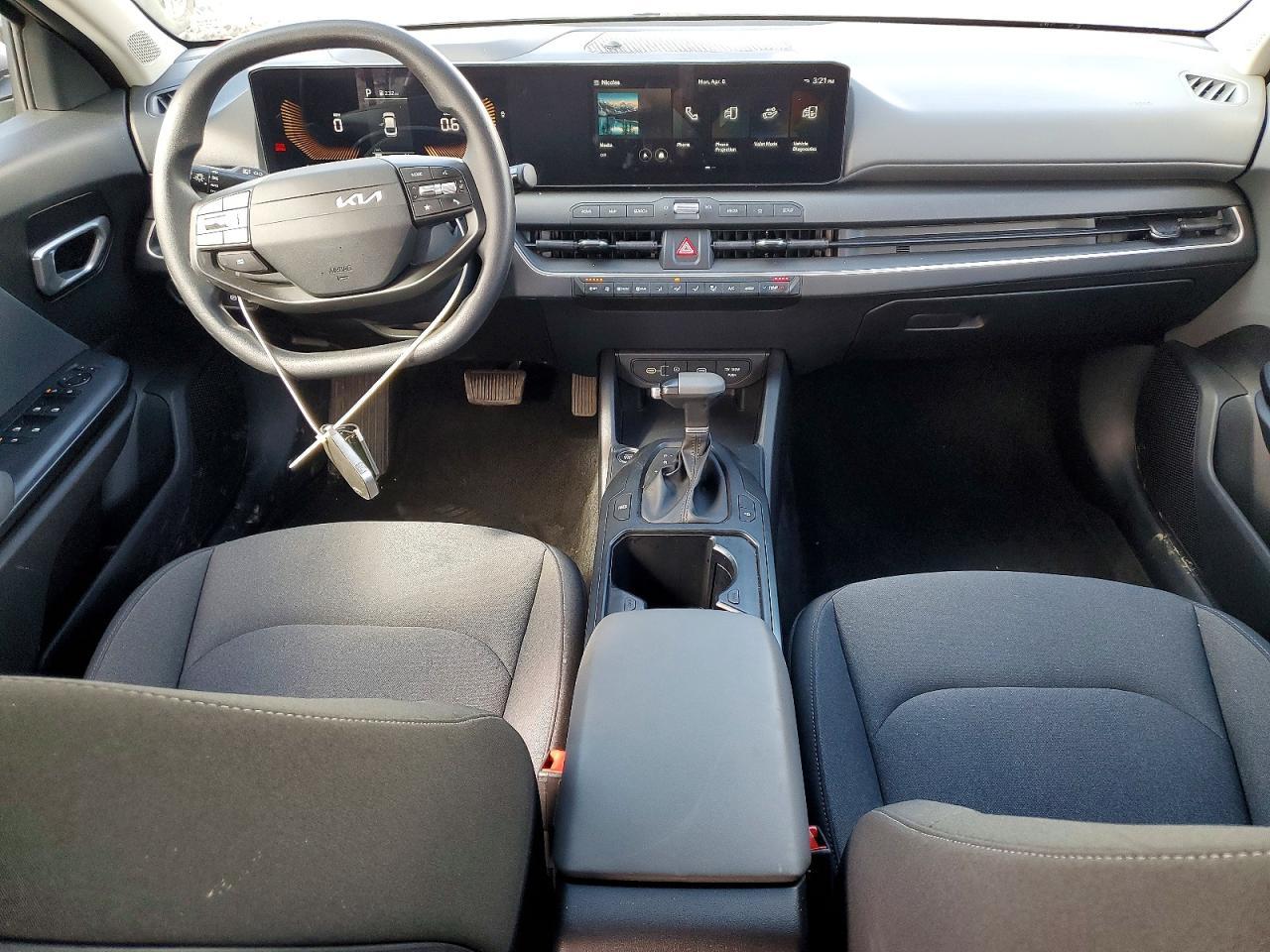 2025 KIA K4