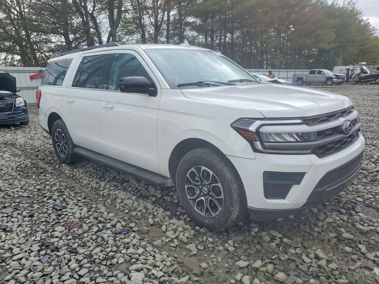 2023 FORD Expedition