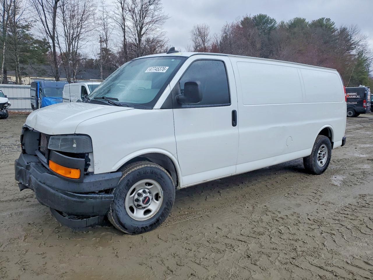 2018 GMC Savana
