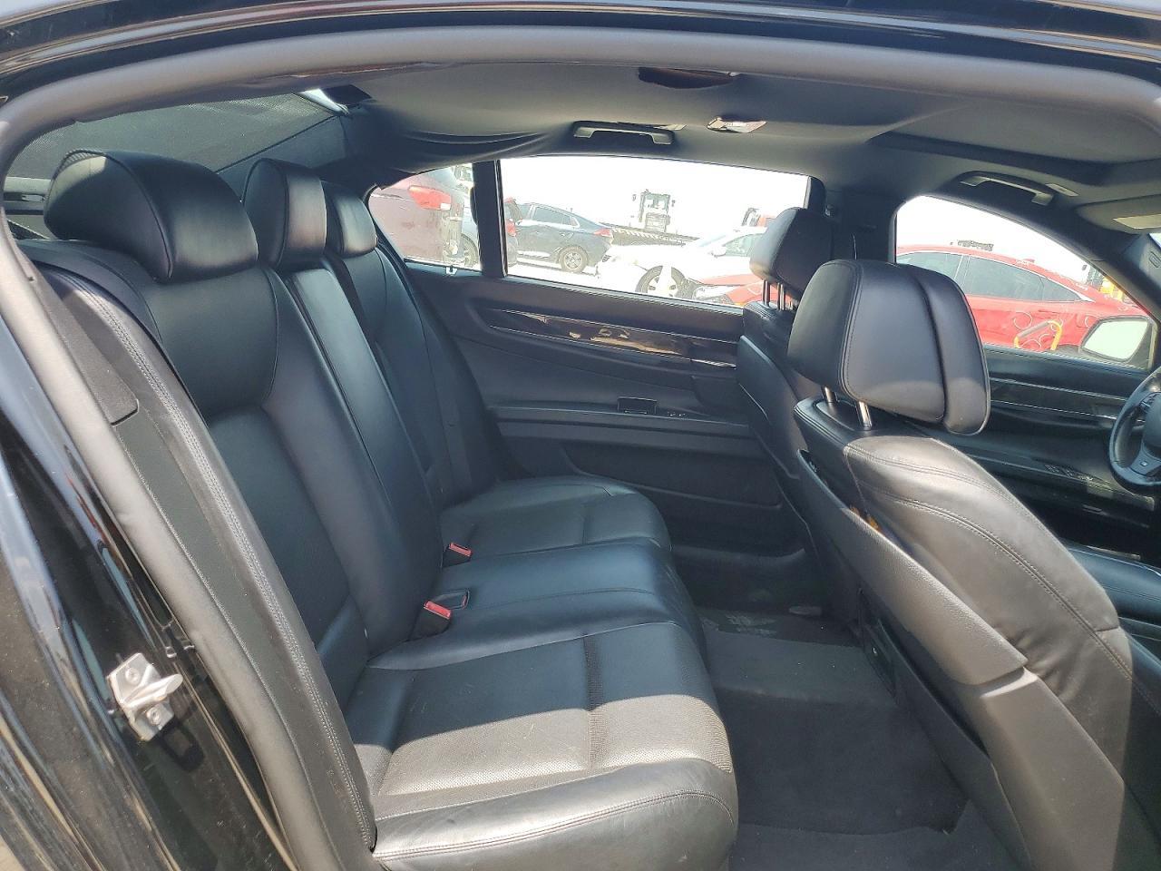 2013 BMW 7 series