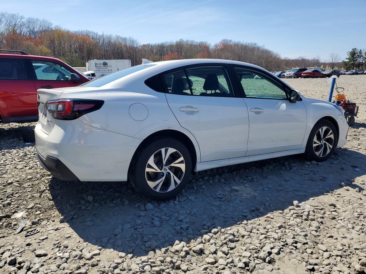 2025 SUBARU Legacy