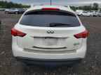 2016 INFINITI QX70