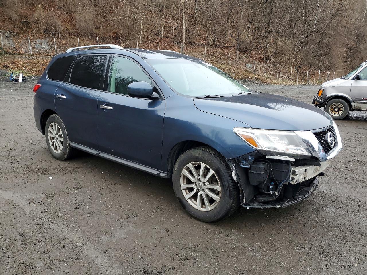 2016 NISSAN PATHFINDER