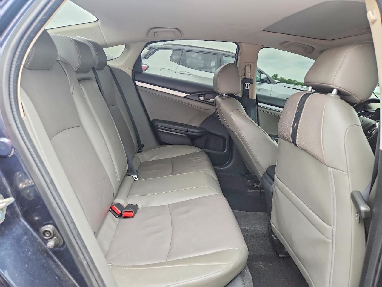 2016 HONDA CIVIC