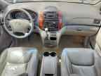 2005 TOYOTA SIENNA