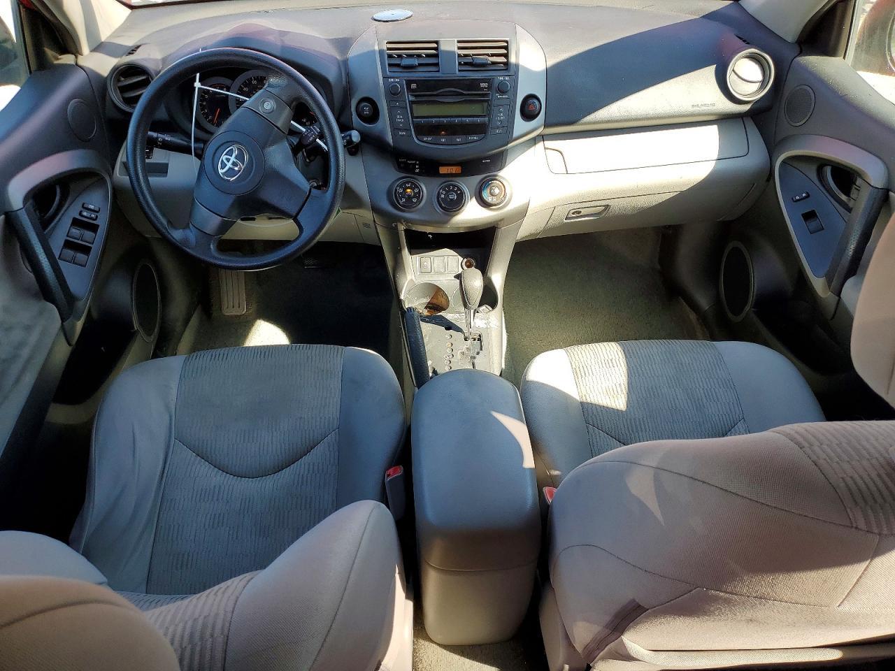 2011 TOYOTA RAV4