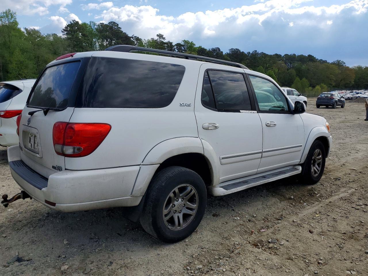 2005 TOYOTA Sequoia