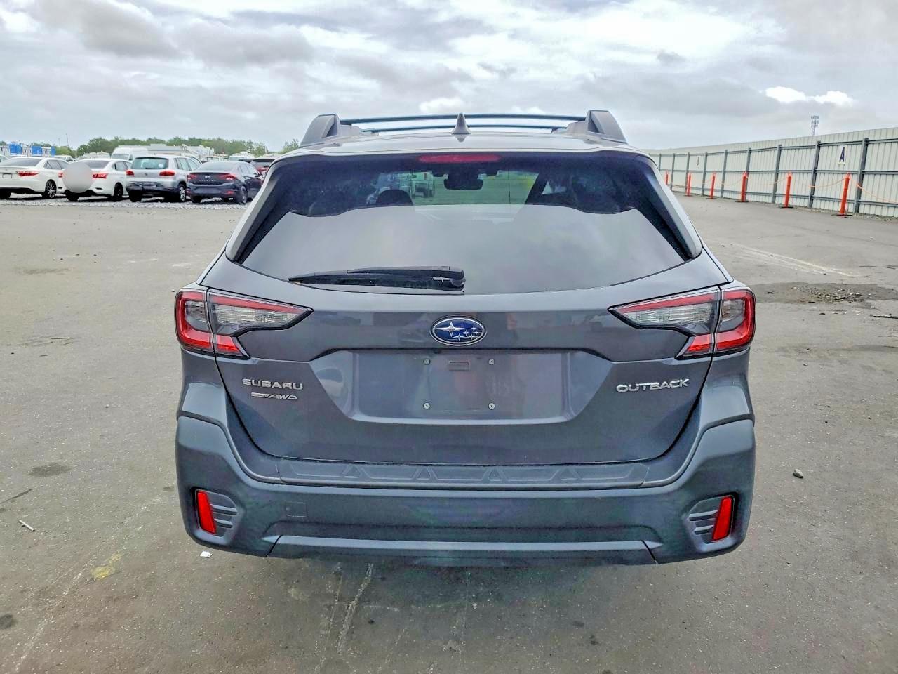 2021 SUBARU Outback