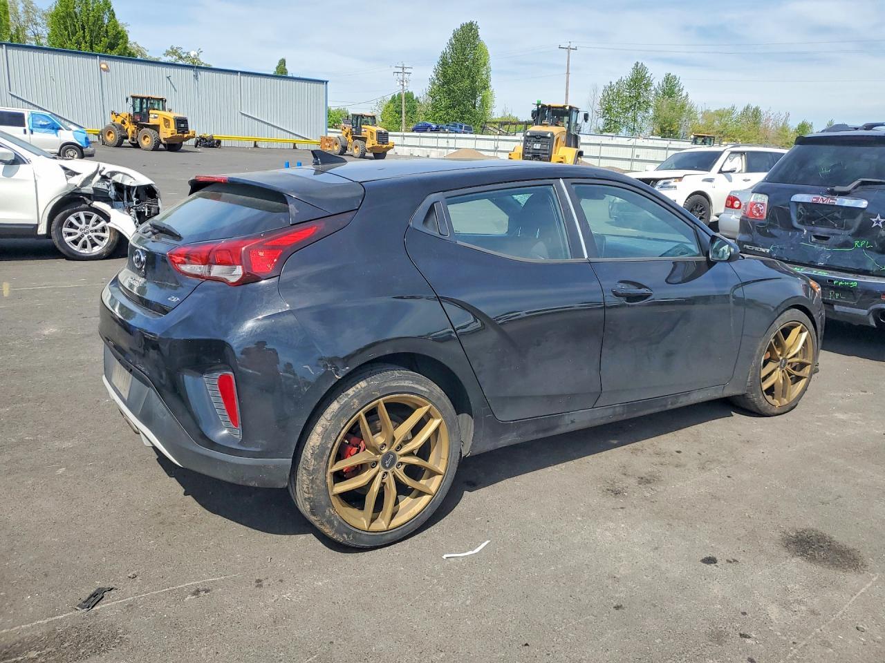 2016 HYUNDAI VELOSTER