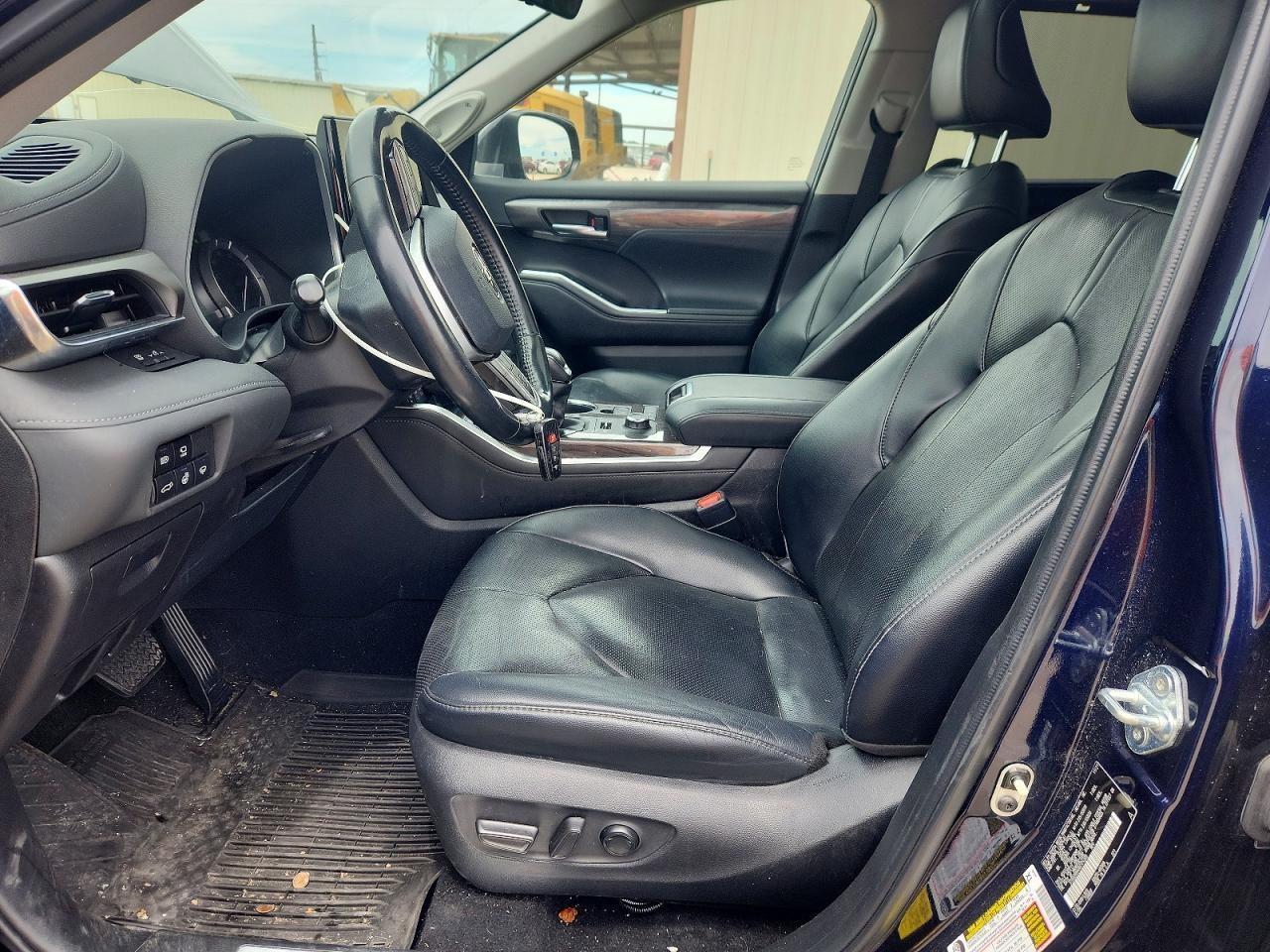 2022 TOYOTA HIGHLANDER