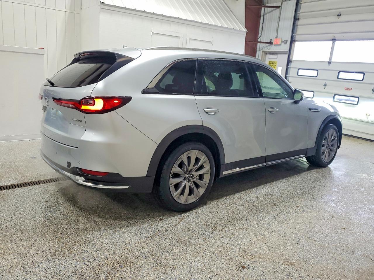 2025 MAZDA CX-90
