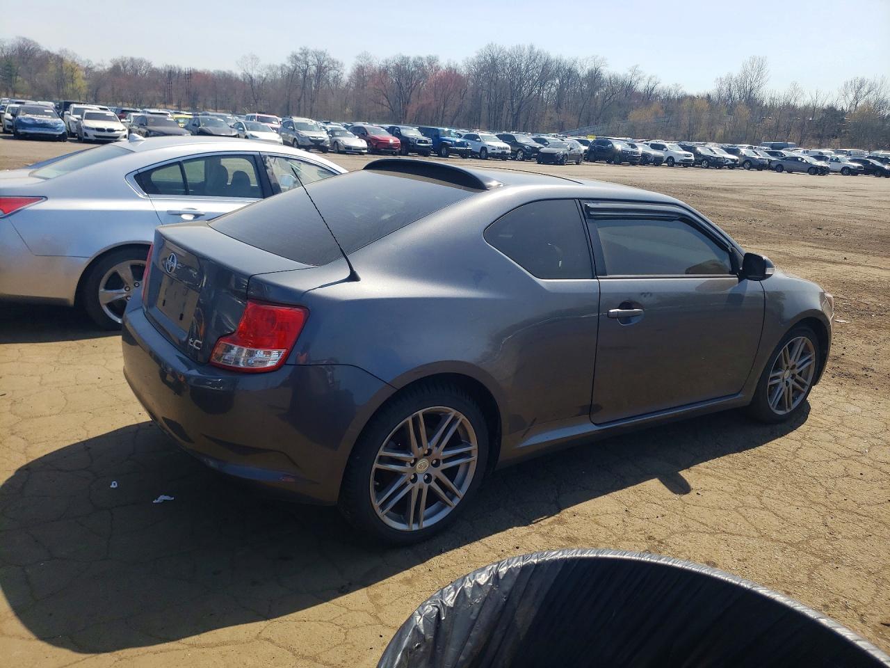 2011 SCION TC