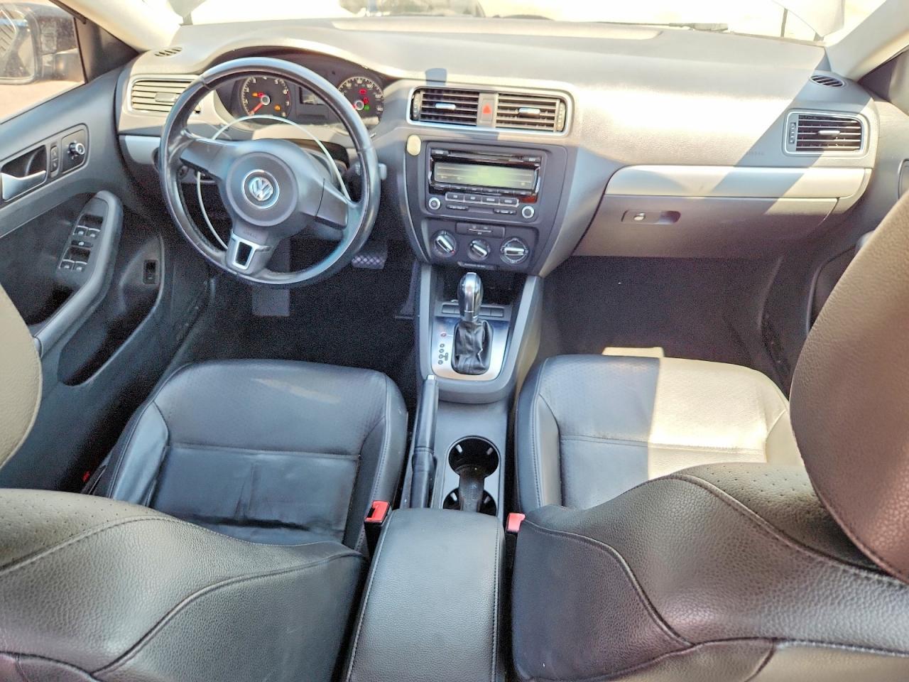 2013 VOLKSWAGEN JETTA