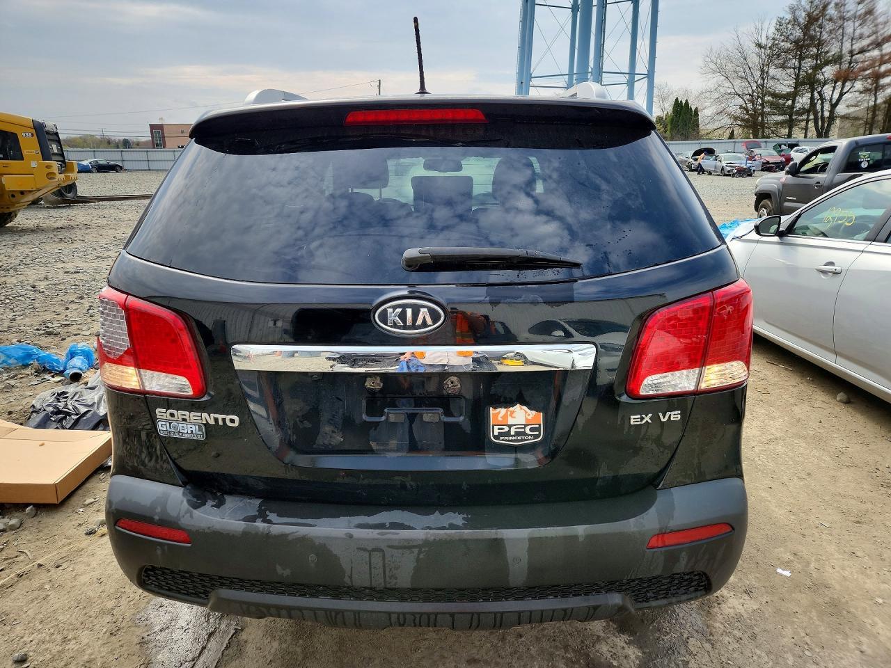 2013 KIA SORENTO