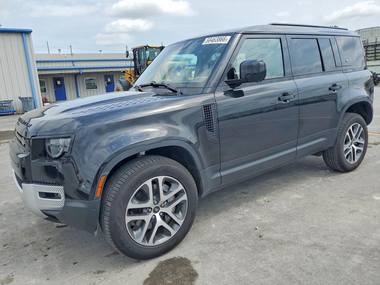 2024 LAND ROVER Defender