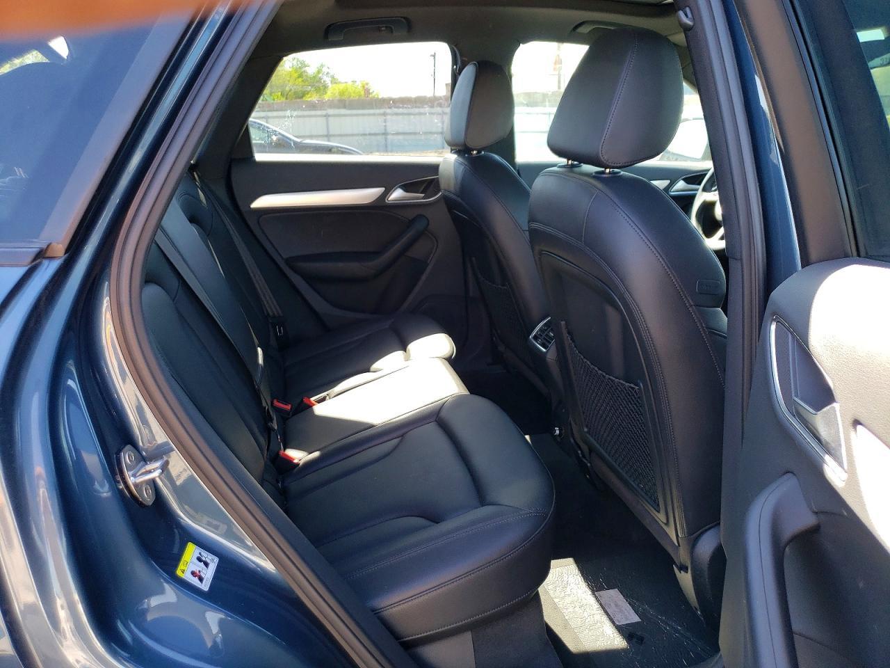 2018 AUDI Q3