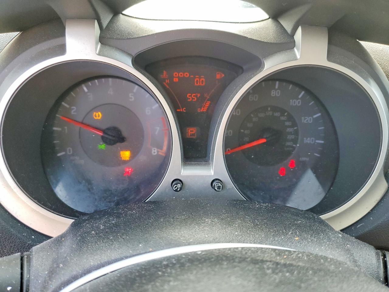 2013 NISSAN Juke