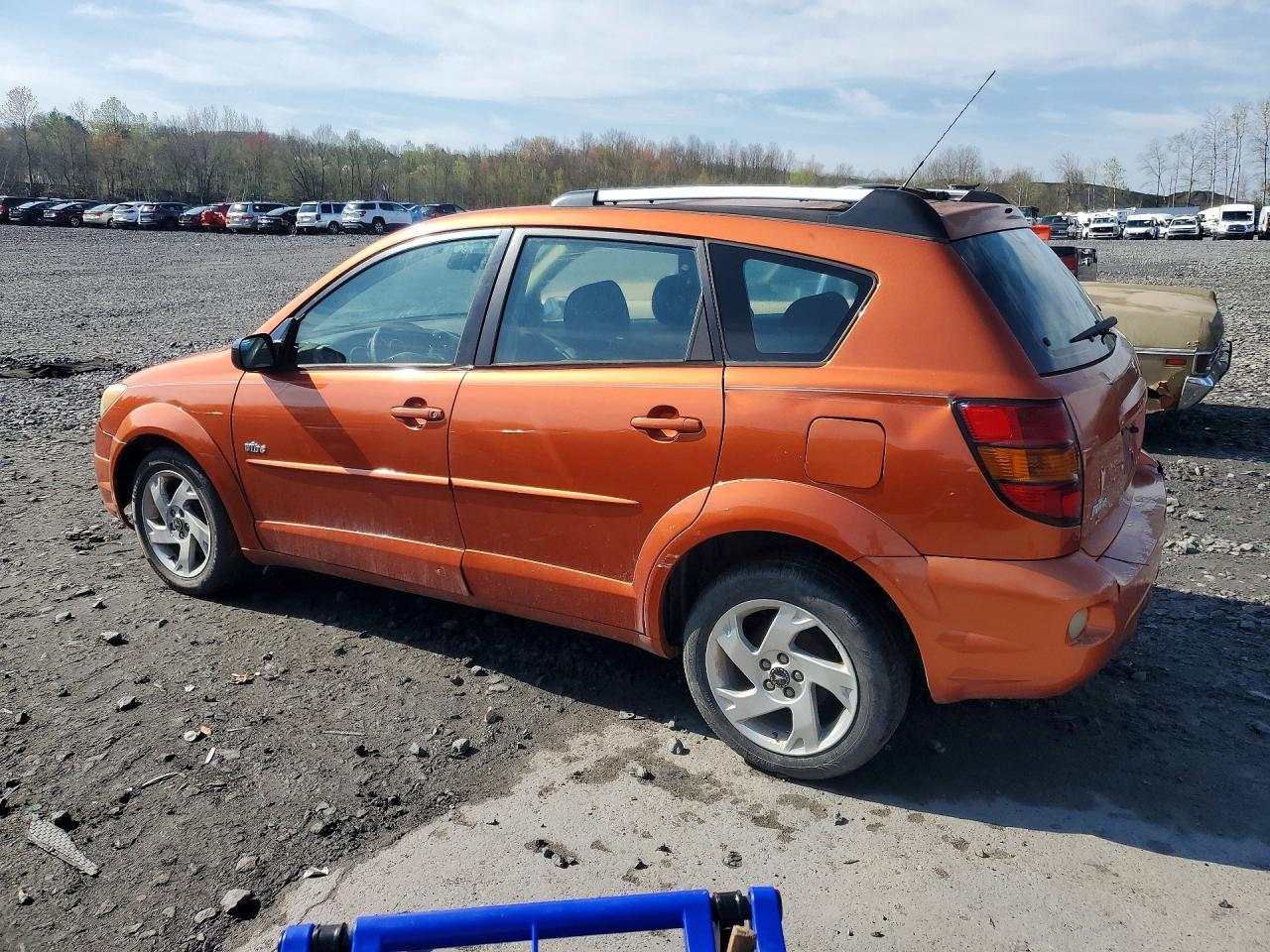 2004 PONTIAC VIBE