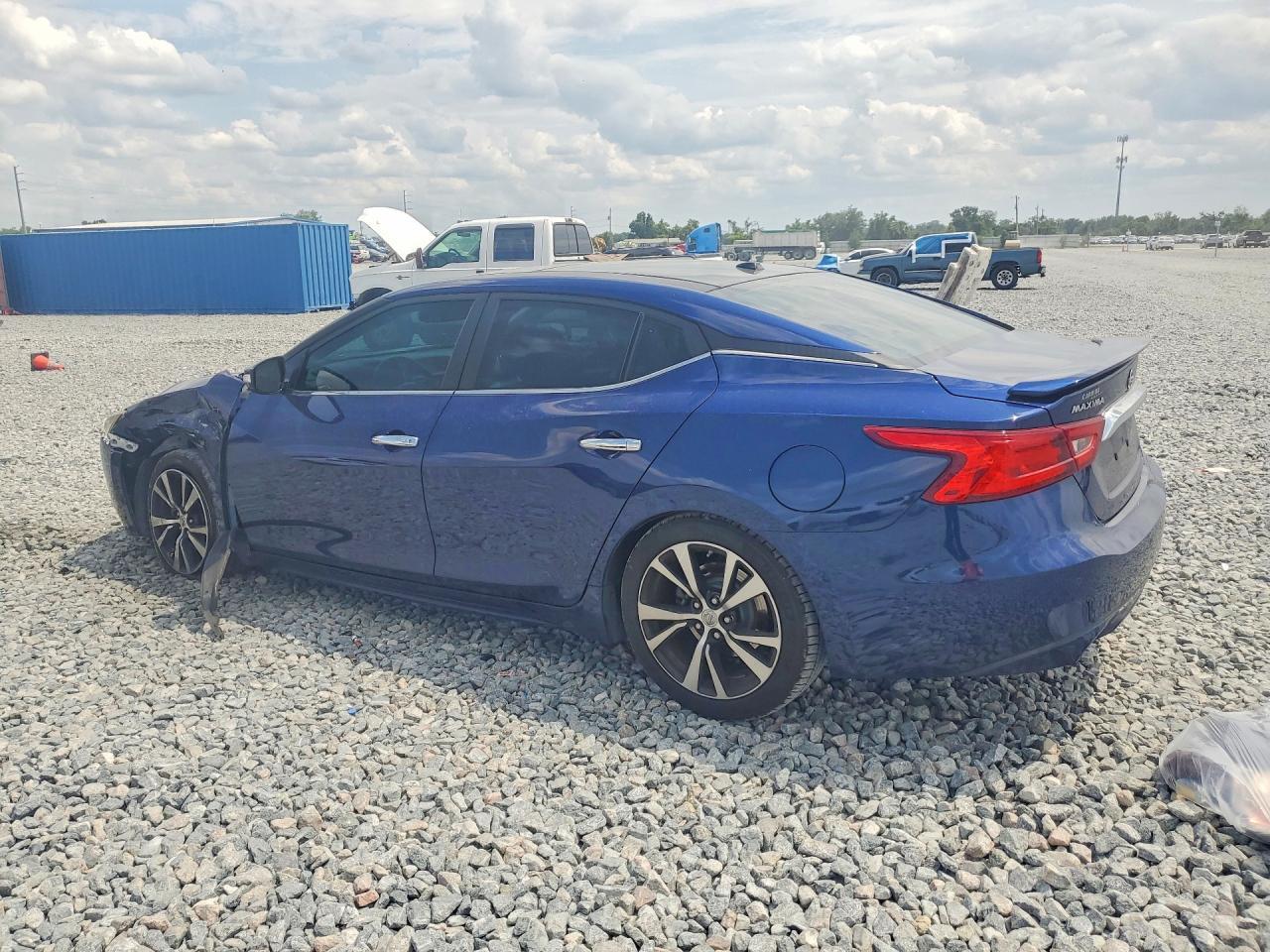 2018 NISSAN Maxima