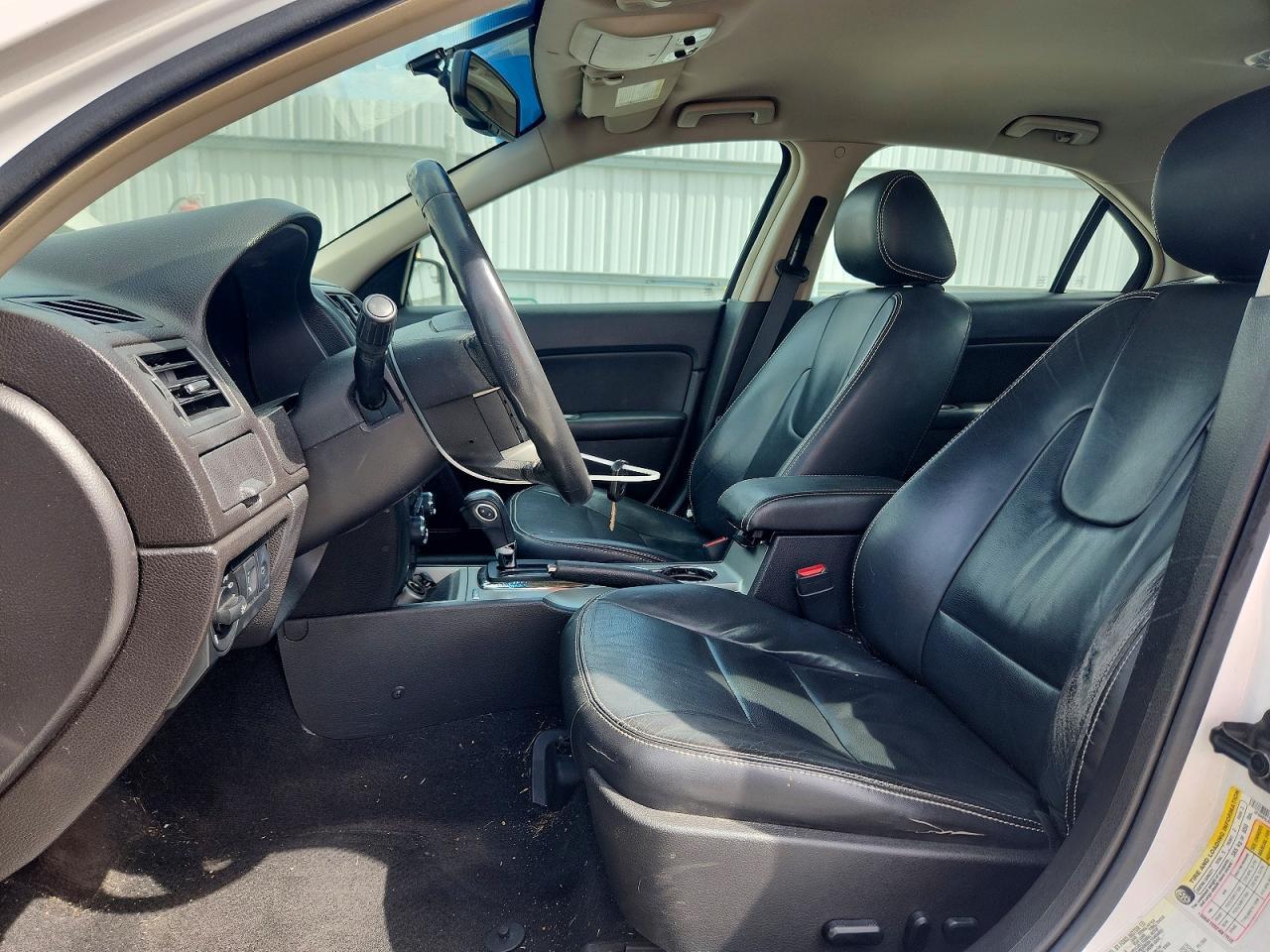 2011 FORD FUSION