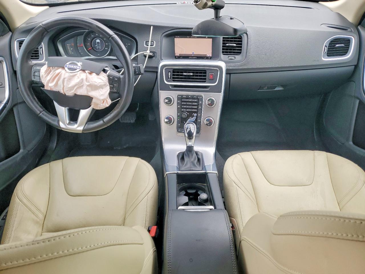 2018 VOLVO S60