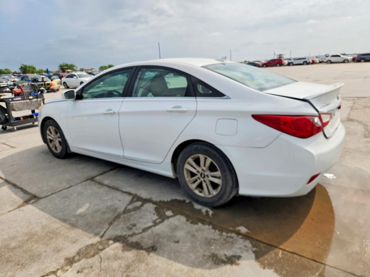 2013 HYUNDAI SONATA