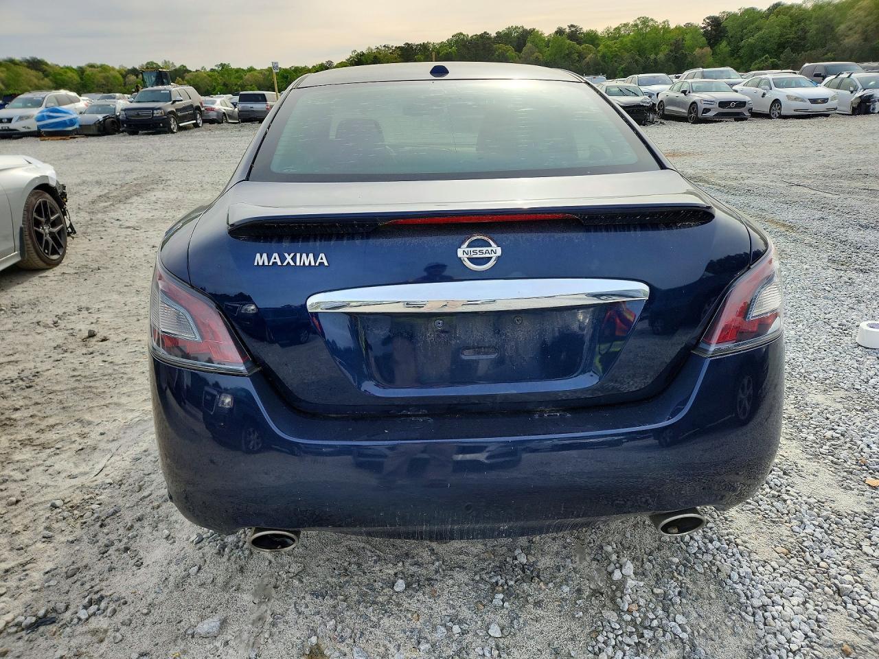 2013 NISSAN Maxima