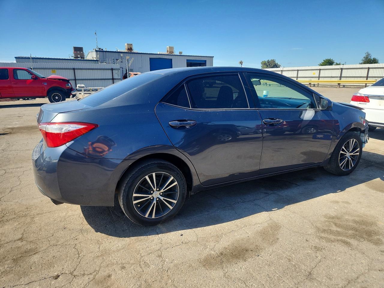 2016 TOYOTA COROLLA