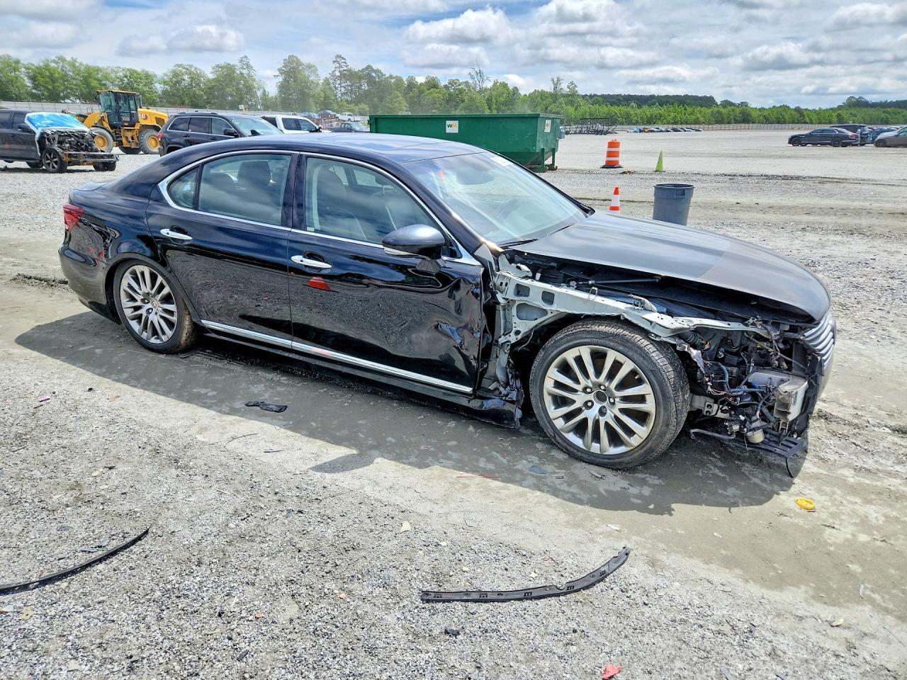 2013 LEXUS LS 460
