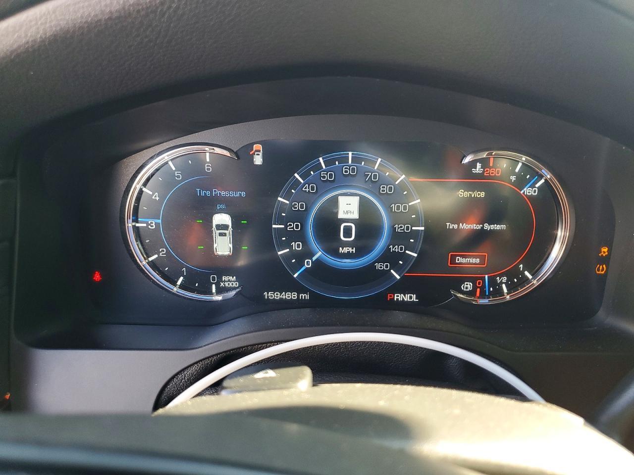 2017 CADILLAC Escalade ESV