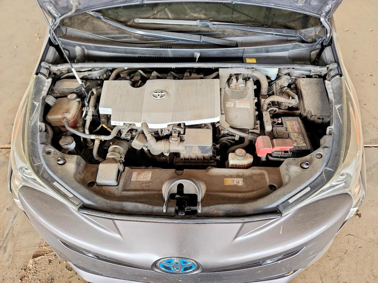 2017 TOYOTA PRIUS