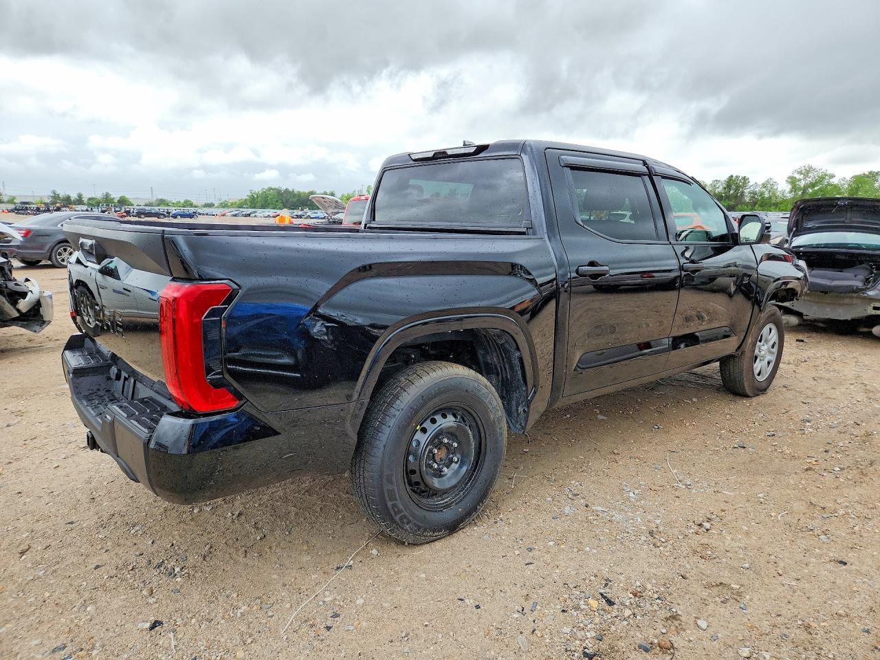 2026 TOYOTA TUNDRA