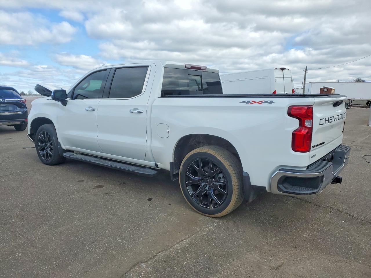 2022 CHEVROLET Silverado