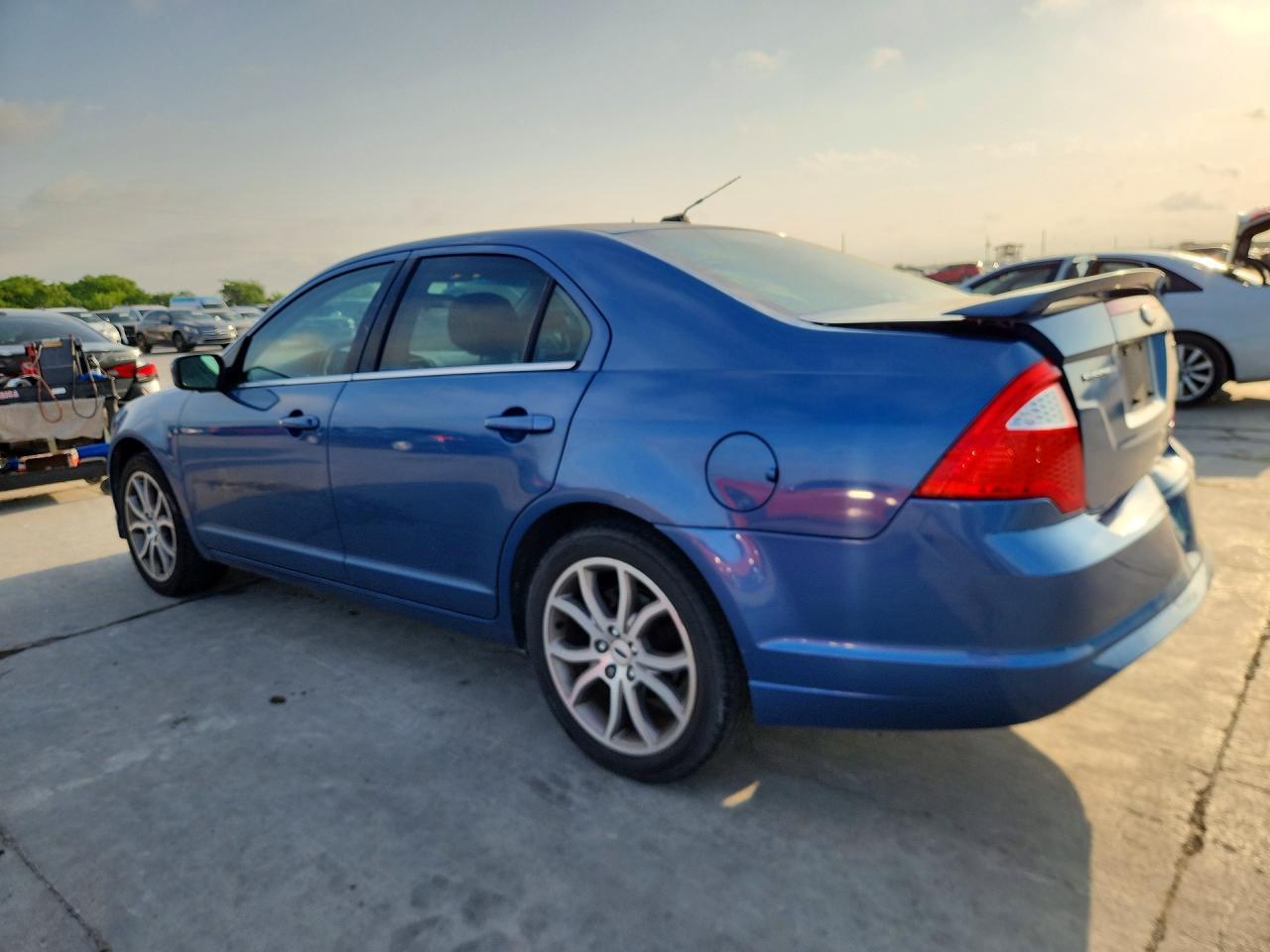 2010 FORD FUSION