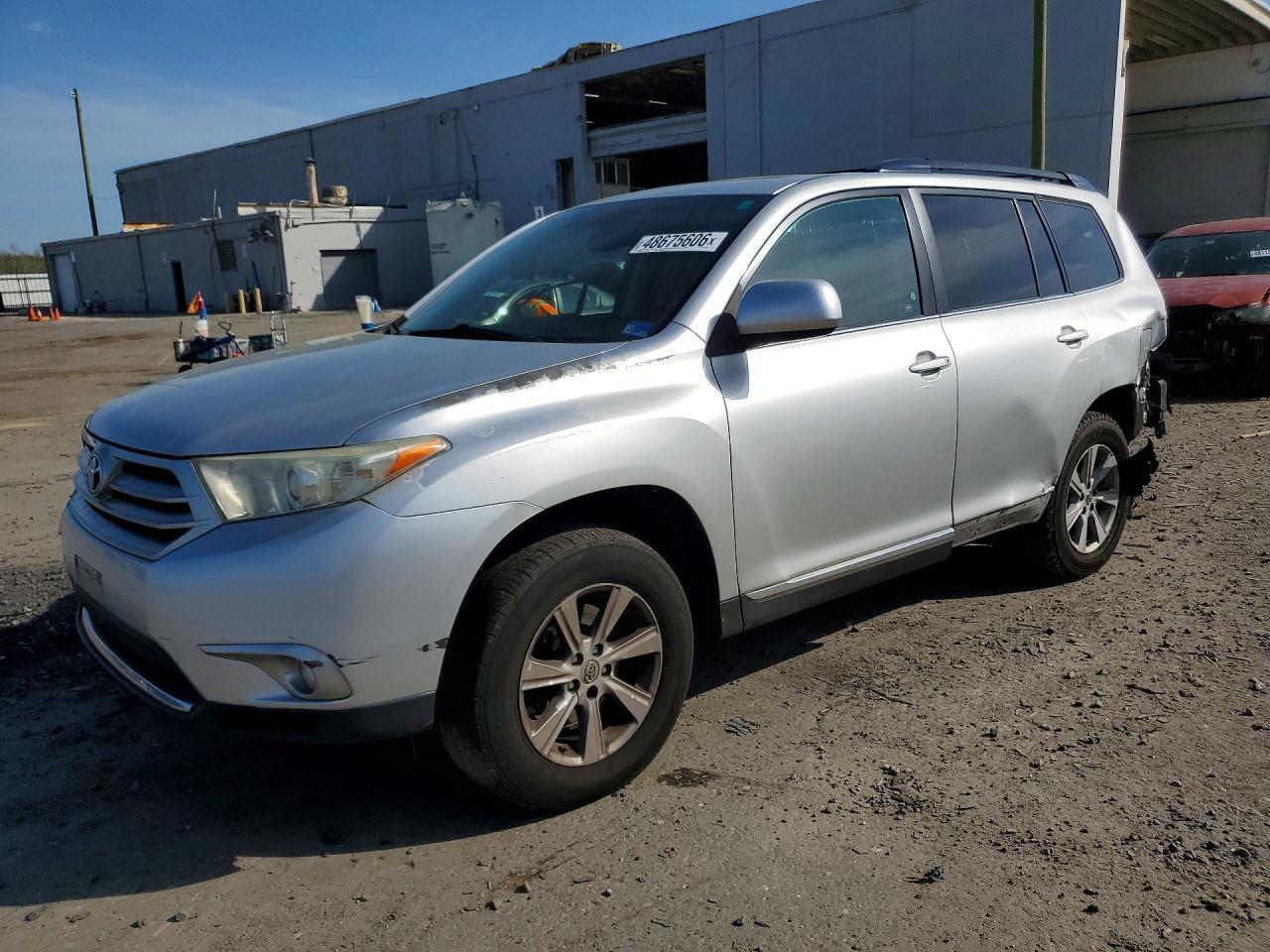2012 TOYOTA HIGHLANDER
