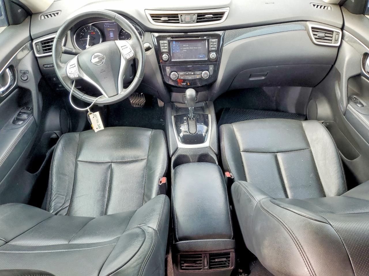 2015 NISSAN ROGUE