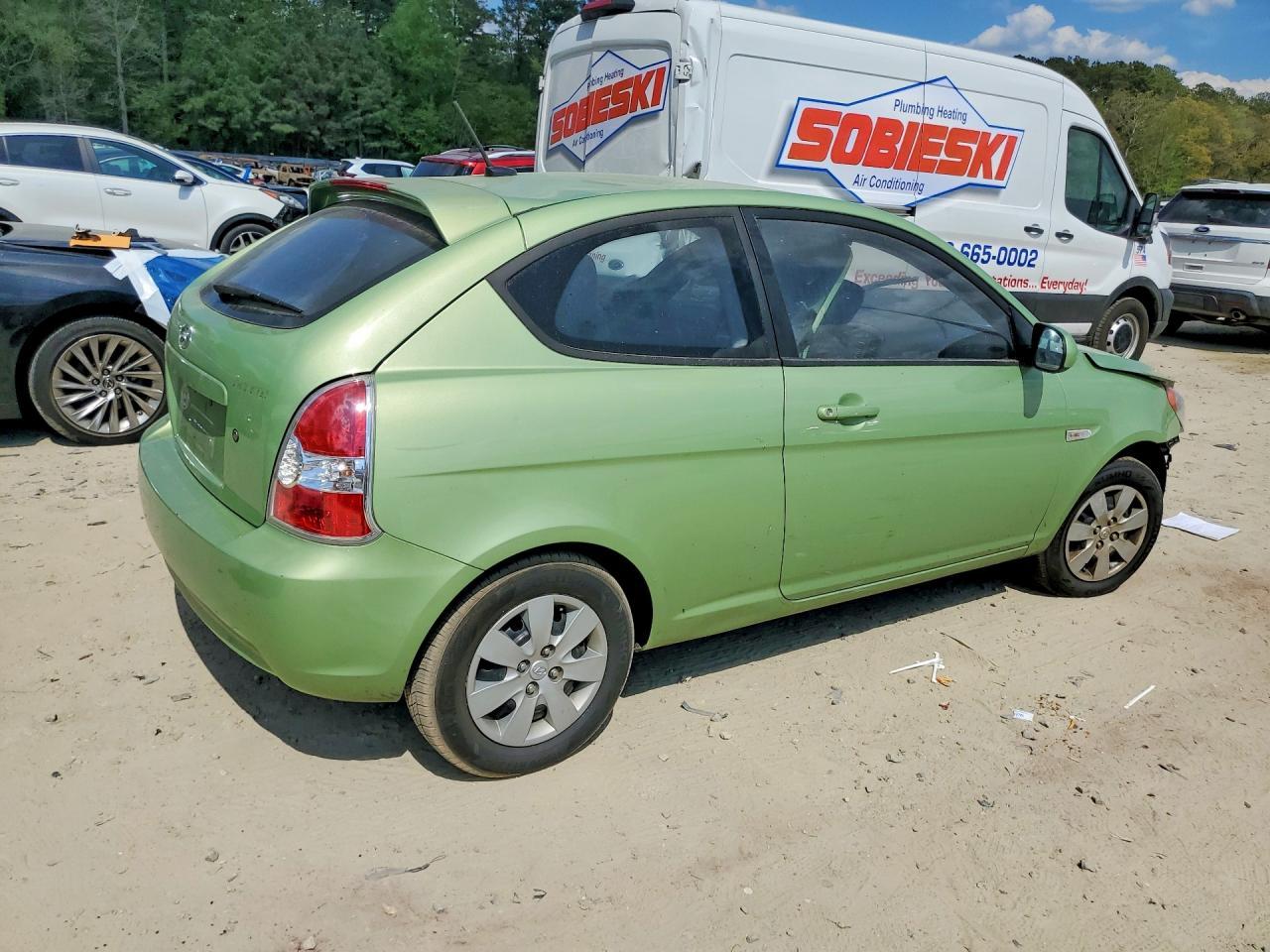 2011 HYUNDAI ACCENT