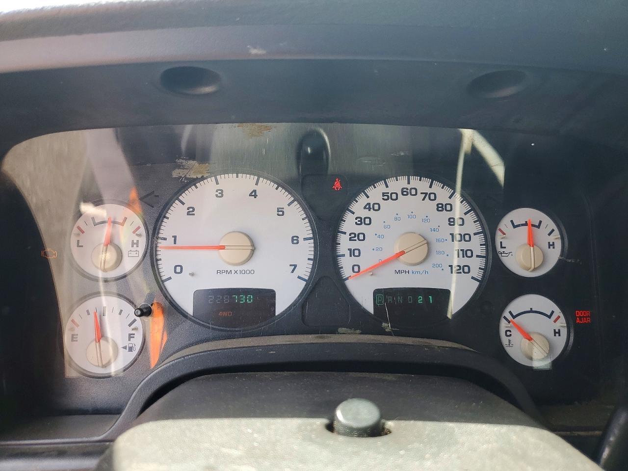 2004 DODGE RAM 1500