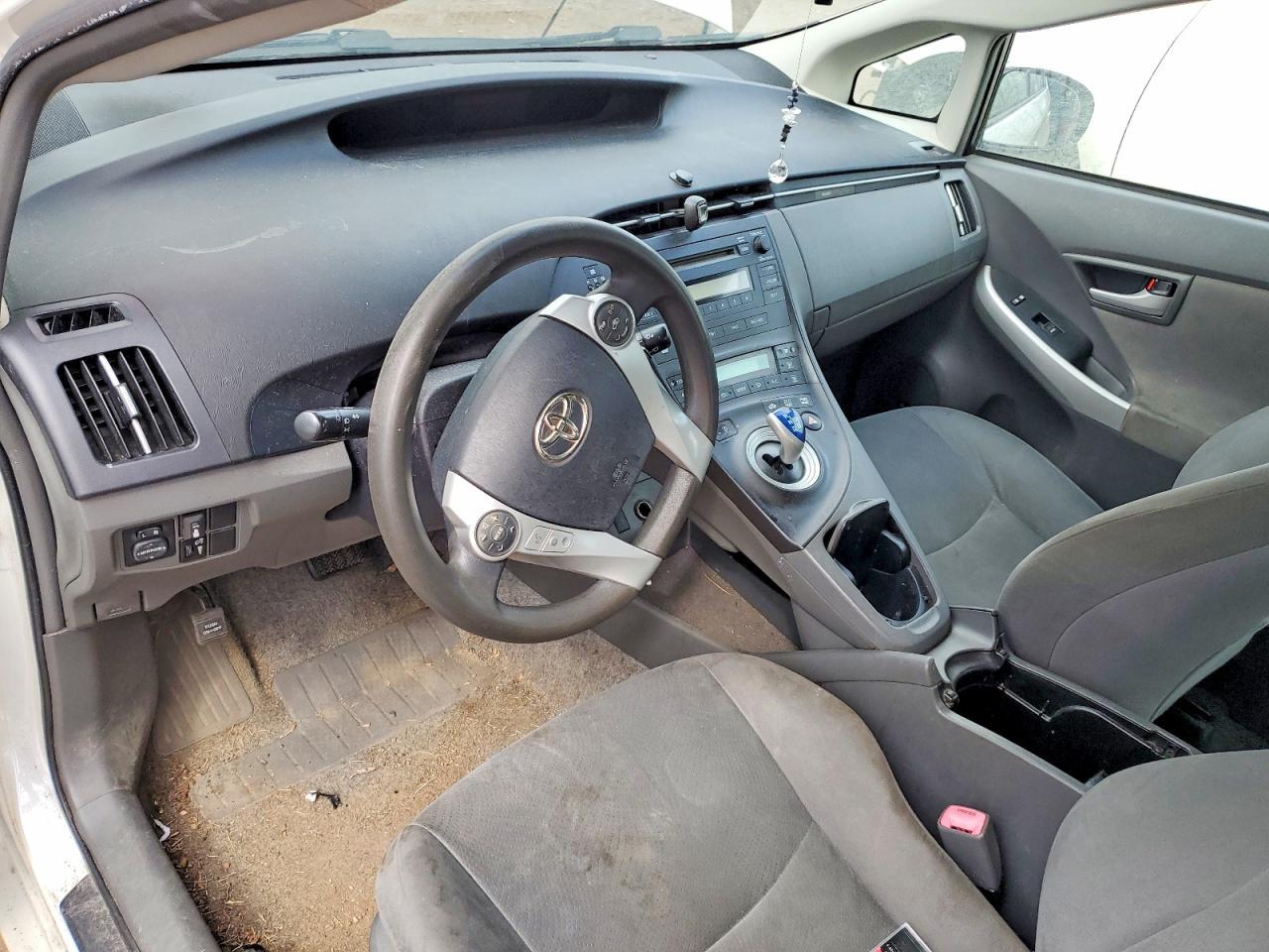 2010 TOYOTA PRIUS