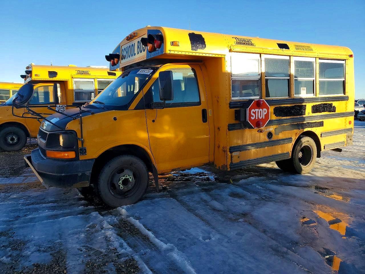 2010 CHEVROLET EXPRESS 2500