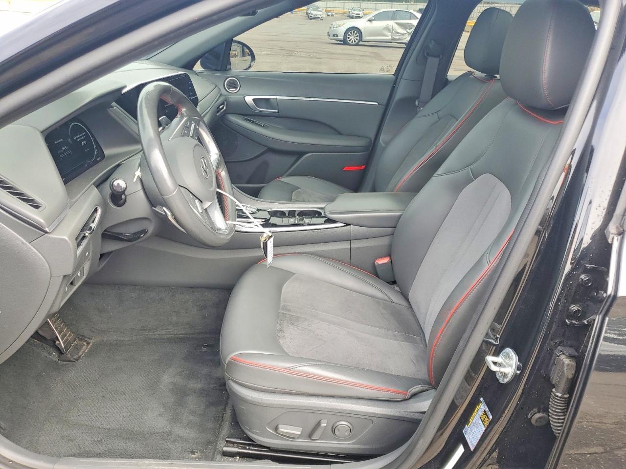 2021 HYUNDAI SONATA
