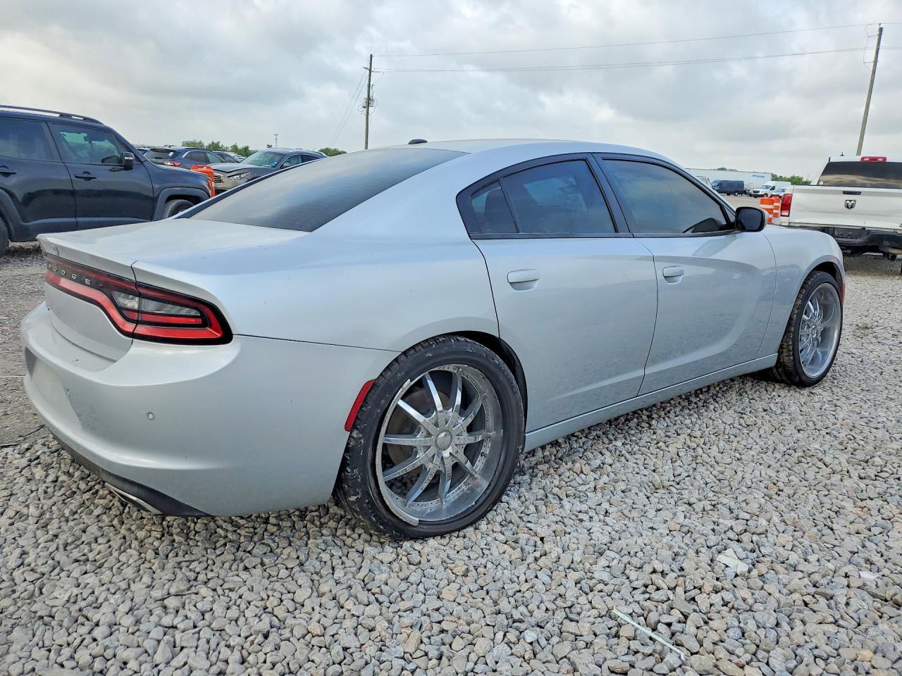 2020 DODGE CHARGER