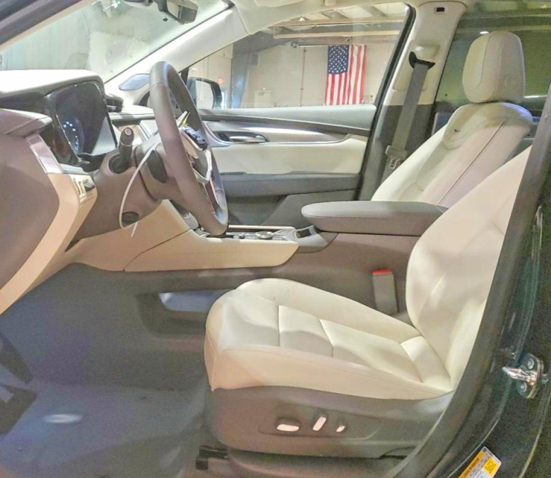 2026 CADILLAC XT5